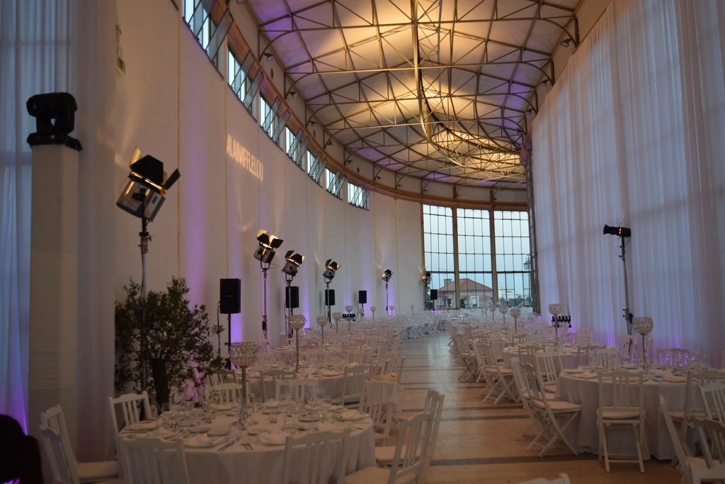 Reception room, luxe & formal style, reception — Harbourmere Pavilion